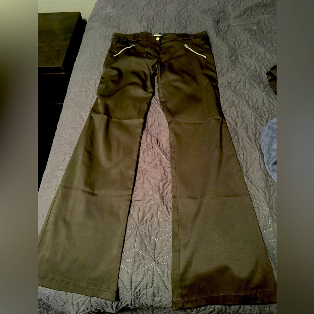 Bebe dressy zipper & laced-up detail satin pants sz L wide leg